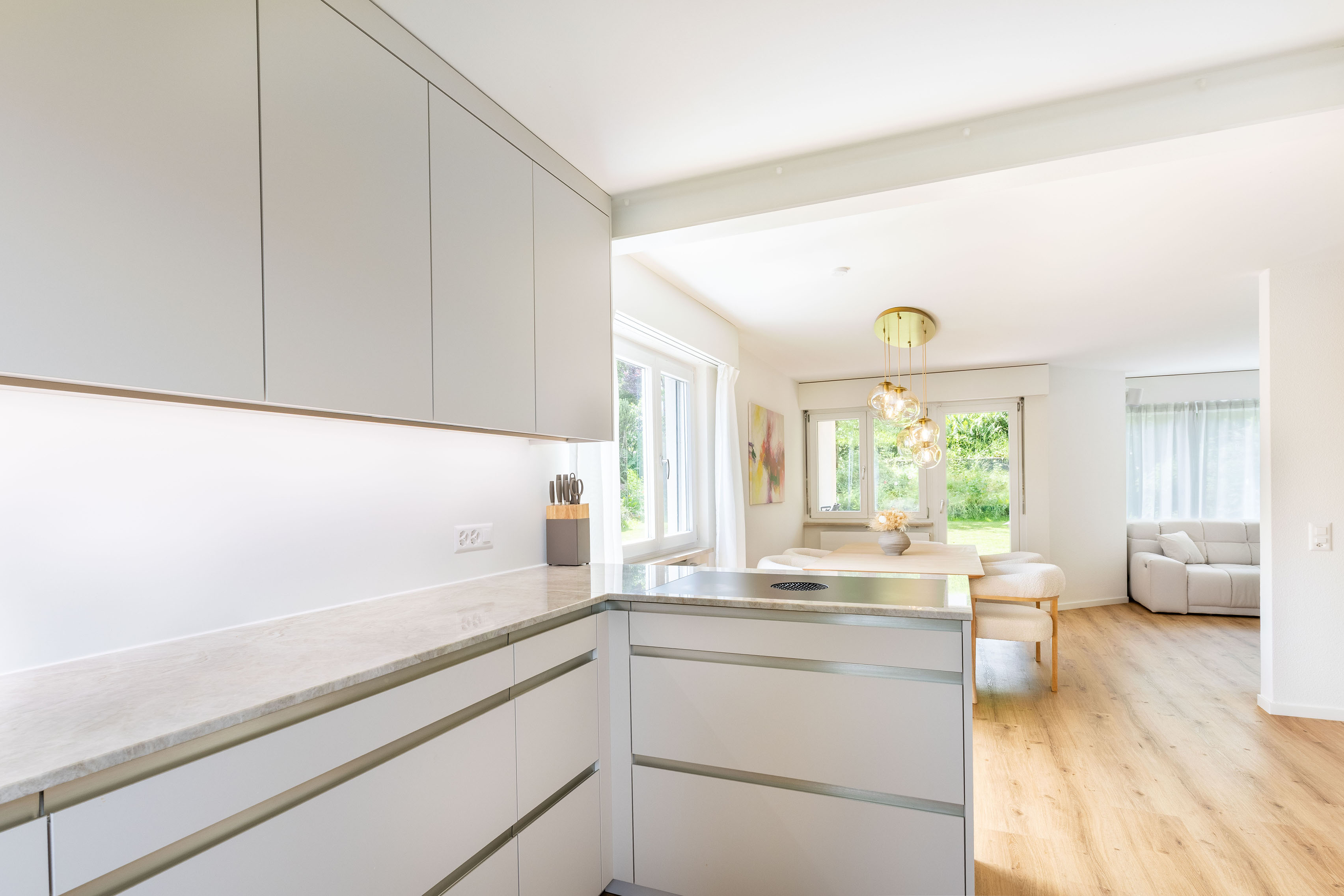 Renoviertes 4.5-Zimmer Doppeleinfamilienhaus - 4