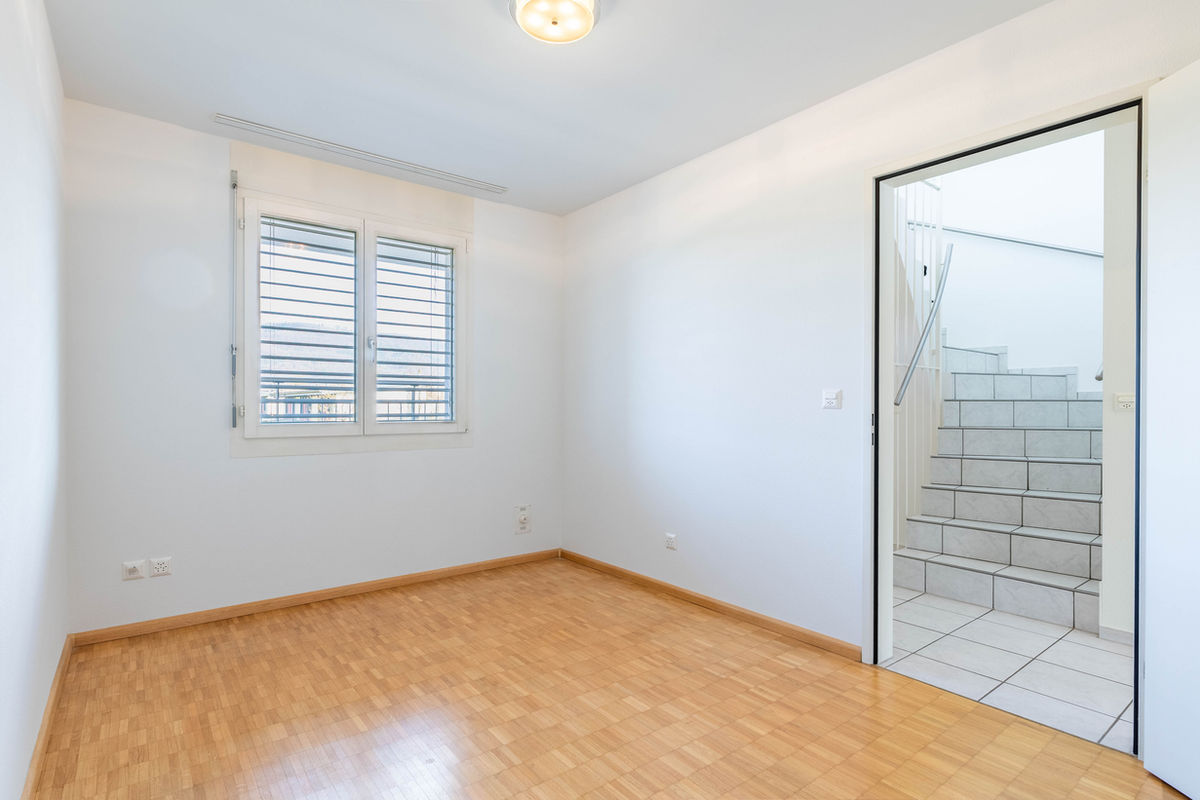 Grosszügige 4.5-Zimmer Attika-Maisonettewohnung - Bild 1