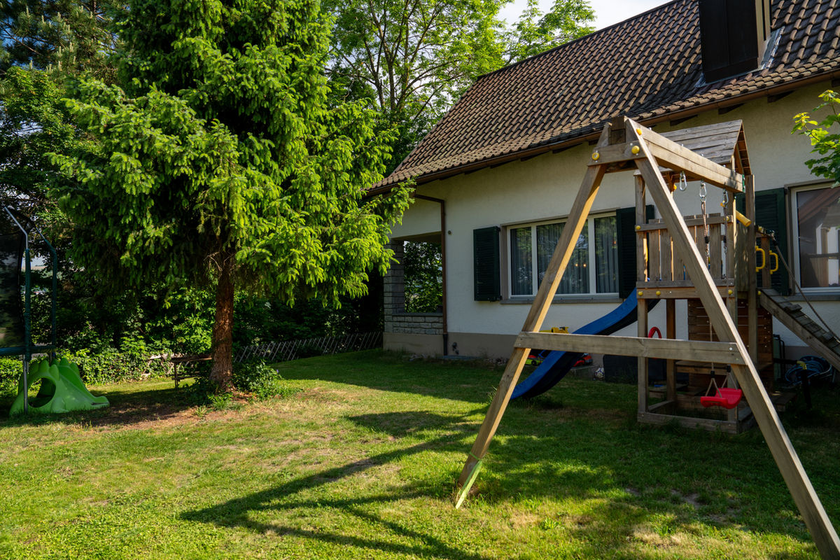 Freistehendes 4.5-Zimmer-Einfamilienhaus mit Garten & Waldanteil - 12