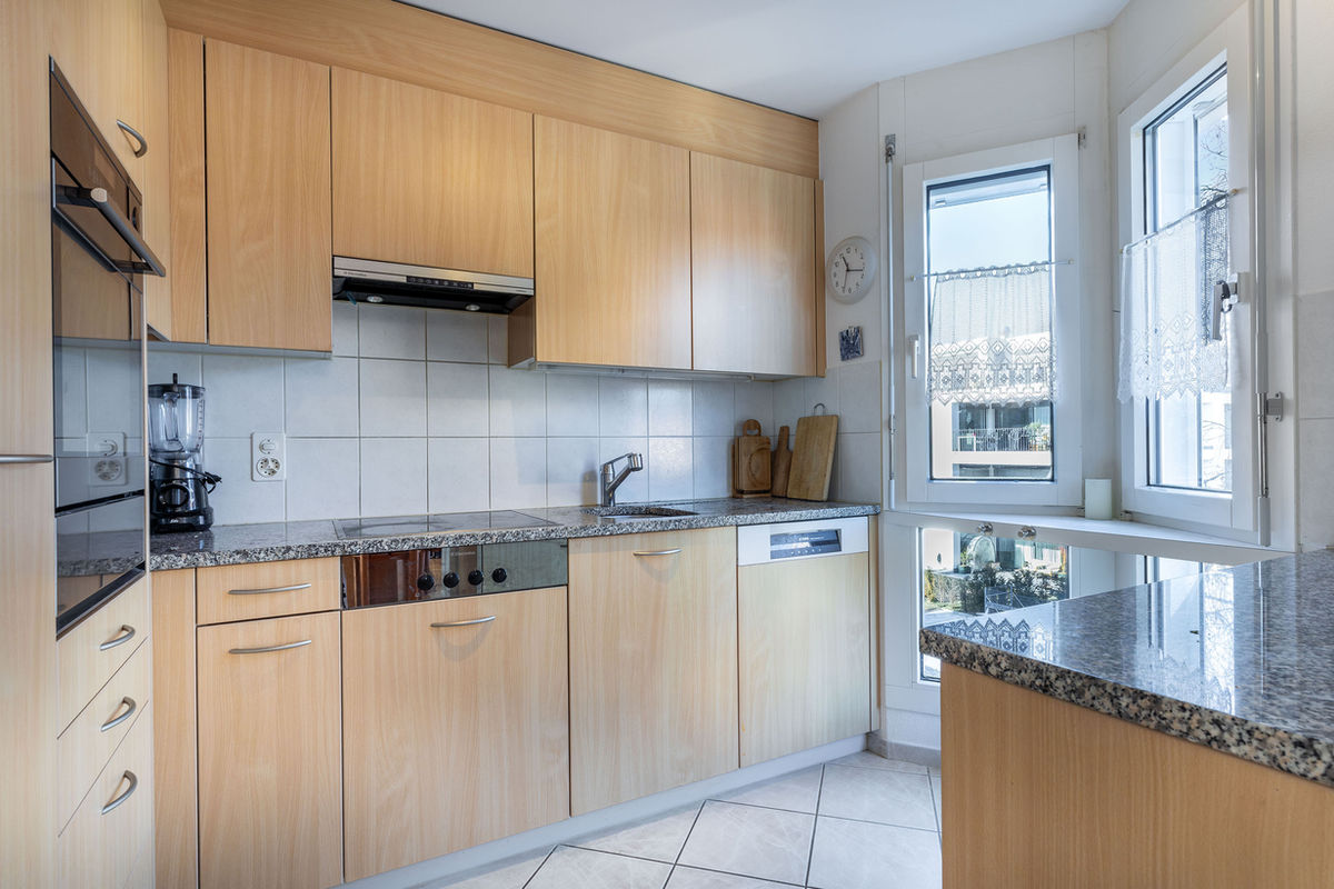 Grosszügige 4.5-Zimmer Maisonettewohnung - 2