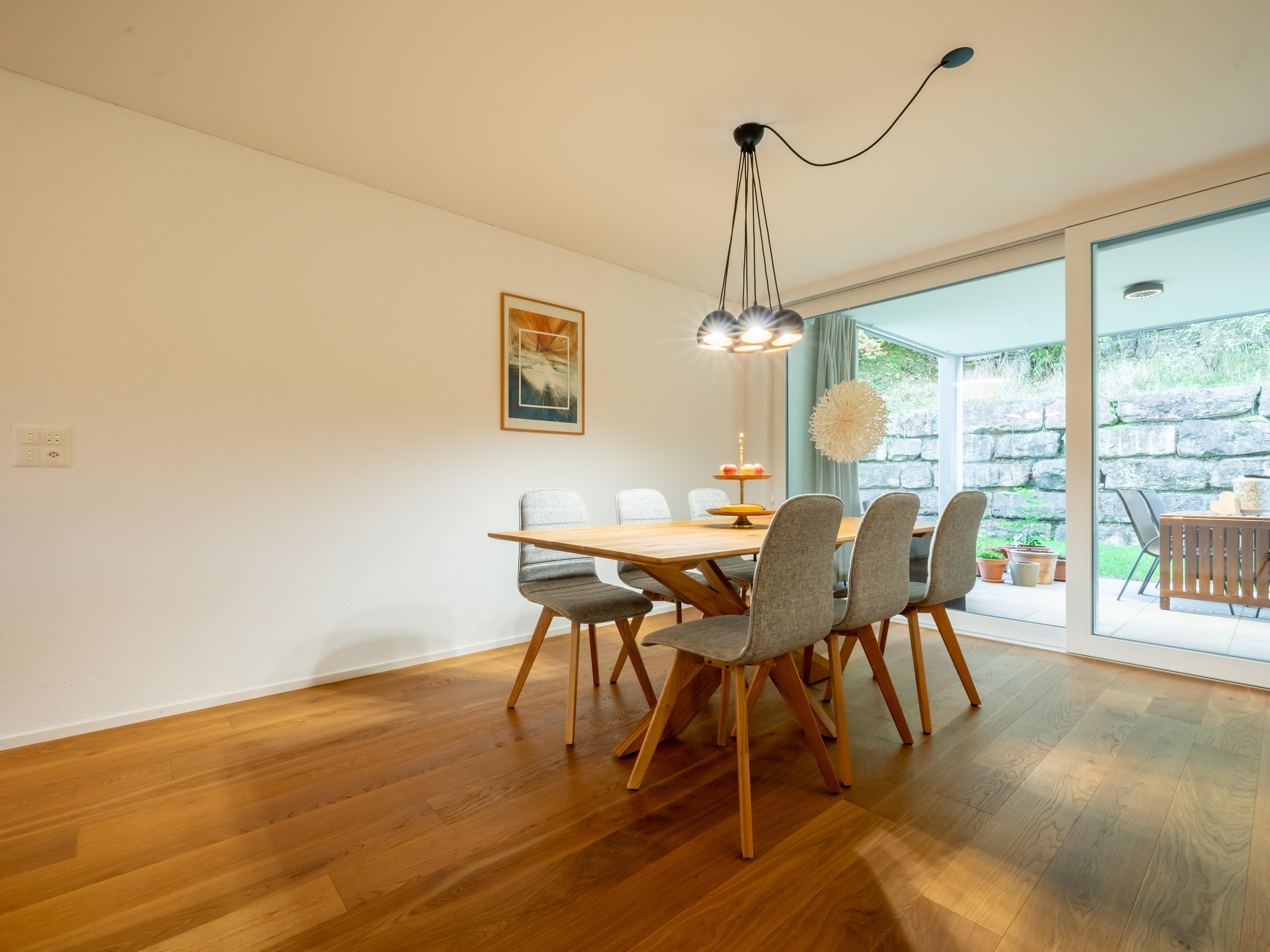 Moderne 4.5-Zimmer Gartenwohnung