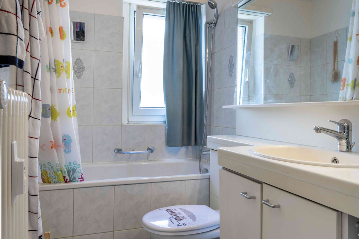 Charmante 3.5-Zimmer-Wohnung in zentraler Lage - 5