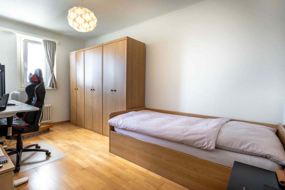 Charmante 3.5-Zimmer-Wohnung in zentraler Lage - 2